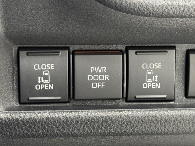 シエンタ Ｚ　Ｗ電動ドア　イモビ　クルーズＣ　ＬＥＤヘッドランプ　アルミ　ＥＴＣ　Ｓキー　元試乗車　横滑り防止機能　メモリーナビ　パワーウィンドウ　記録簿　エアバック　ＡＢＳ　ドラレコ　カーテンエアバック（13枚目）