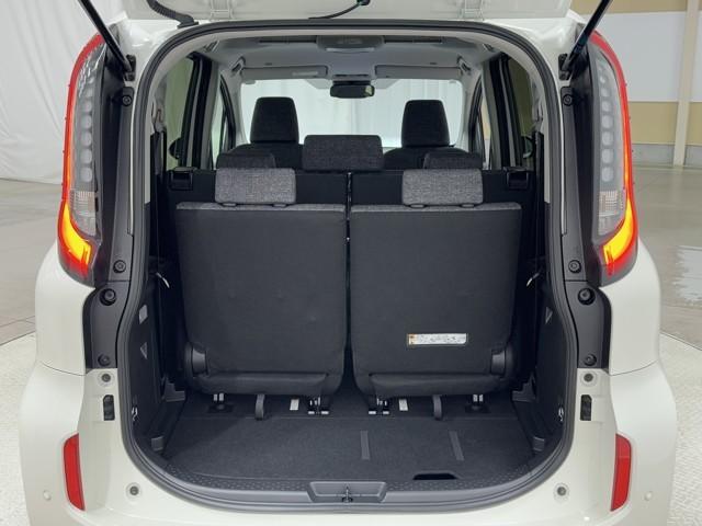 シエンタ Ｚ　Ｗ電動ドア　イモビ　クルーズＣ　ＬＥＤヘッドランプ　アルミ　ＥＴＣ　Ｓキー　元試乗車　横滑り防止機能　メモリーナビ　パワーウィンドウ　記録簿　エアバック　ＡＢＳ　ドラレコ　カーテンエアバック（17枚目）