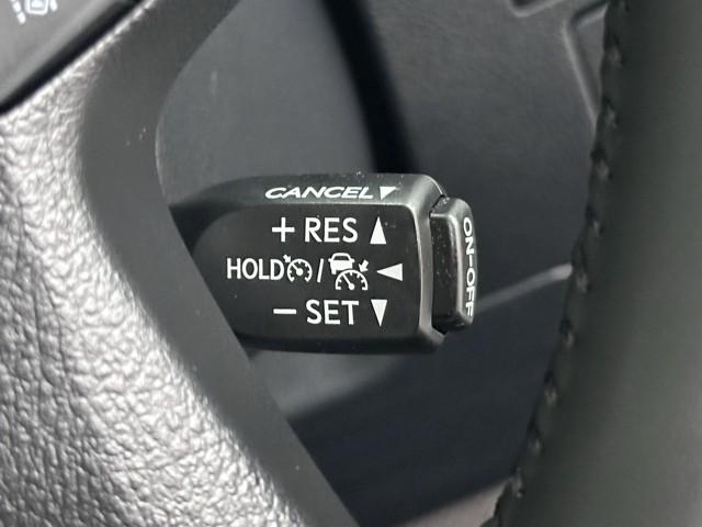 アルファードハイブリッド G TSS オートクルーズ ナビTV 地デジ AC100 盗難防止装置 AW LEDヘッド 4wd キーレス Wエアコン DVD再生機能 ABS エアバッグ 3列シート ミュージックプレイヤー接続可(11枚目)