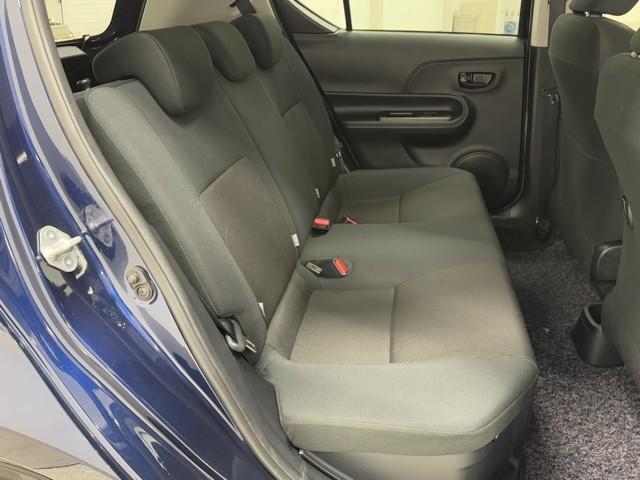 アクア Ｓスタイルブラック　ＡＵＸ端子　ＥＣＯモード　記録簿あり　バックモニタ－　地デジフルセグ　ナビＴＶ　イモビライザー　スマートキープッシュスタート　１オーナー　ＥＴＣ付き　Ｗエアバッグ　キーフリ　メモリーナビゲーション（15枚目）