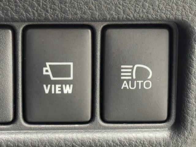 Ｃ－ＨＲ Ｇ　モード　ネロ　セーフティプラス　ＰＣＳ　点検記録簿　盗難防止　Ｒカメラ　ＬＥＤライト　アイドリングストップ　アルミ　クルーズＣ　エアバッグ　ＡＢＳ　ナビ　スマートキ－　ＥＴＣ車載器　キーフリー　オートエアコン　横滑り防止　ドラレコ（14枚目）