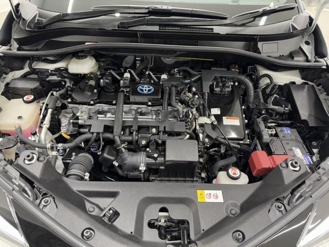 Ｃ－ＨＲ Ｇ　モード　ネロ　セーフティプラス　ＰＣＳ　点検記録簿　盗難防止　Ｒカメラ　ＬＥＤライト　アイドリングストップ　アルミ　クルーズＣ　エアバッグ　ＡＢＳ　ナビ　スマートキ－　ＥＴＣ車載器　キーフリー　オートエアコン　横滑り防止　ドラレコ（21枚目）