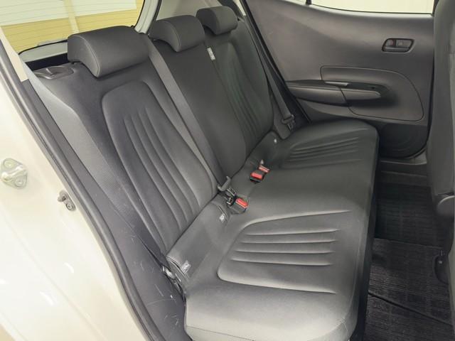 アクア Ｘ　踏み間違い防止　１００Ｖ　イモビ　ドライブレコーダー　ナビ　点検記録簿　ＬＥＤヘッドライト　スマートキー　横滑り防止機能　キーレスエントリー　オートクルーズ　オートエアコン　ＥＴＣ　カーテンエアバッグ（15枚目）