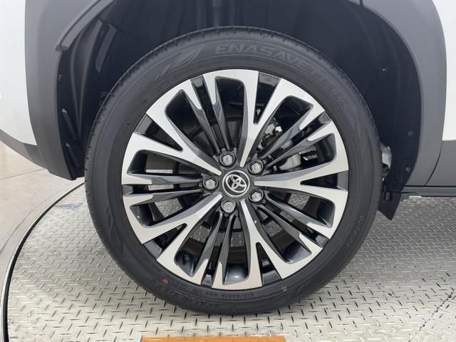 ヤリスクロス ハイブリッドＺ　ドライブレコーダ　インテリジェントキー　アルミホイル　ＬＥＤライト　１オ－ナ－　リアカメラ　クルーズコントロール　整備記録簿　横滑り防止システム　ナビＴＶ　メモリーナビゲーション　電動シ－ト　パワステ（23枚目）