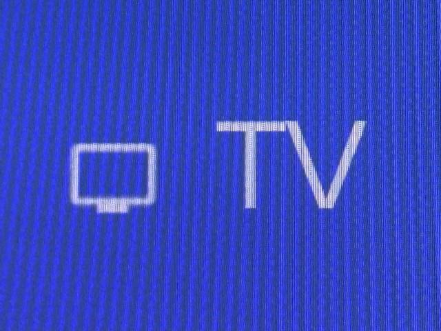 ノア ハイブリッドＳ－Ｇ　両電動ドア　衝突回避ブレーキ　ダブルエアコン　１００Ｖ　イモビ　クルコン　バックガイドモニター　横滑り防止装置　記録簿　ＬＥＤヘッドライト　ドライブレコーダー　キーレス　スマートキー　３列シート（8枚目）