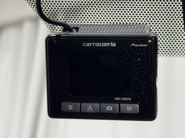 ノア ハイブリッドＳ－Ｇ　両電動ドア　衝突回避ブレーキ　ダブルエアコン　イモビ　クルコン　バックガイドモニター　横滑り防止装置　ＬＥＤヘッドライト　ドライブレコーダー　キーレス　スマートキー　３列シート　ＴＶ　ＥＴＣ　アルミ（6枚目）