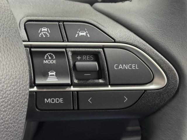 ノア ハイブリッドＳ－Ｇ　両電動ドア　衝突回避ブレーキ　ダブルエアコン　イモビ　クルコン　バックガイドモニター　横滑り防止装置　ＬＥＤヘッドライト　ドライブレコーダー　キーレス　スマートキー　３列シート　ＴＶ　ＥＴＣ　アルミ（10枚目）