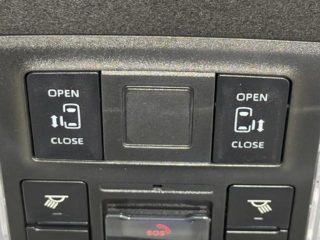 ノア ハイブリッドＳ－Ｇ　両電動ドア　衝突回避ブレーキ　ダブルエアコン　イモビ　クルコン　バックガイドモニター　横滑り防止装置　ＬＥＤヘッドライト　ドライブレコーダー　キーレス　スマートキー　３列シート　ＴＶ　ＥＴＣ　アルミ（12枚目）