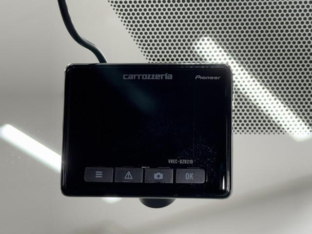 ノア ハイブリッドＳ－Ｇ　両電動ドア　衝突回避ブレーキ　ダブルエアコン　イモビ　クルコン　バックガイドモニター　横滑り防止装置　ＬＥＤヘッドライト　ドライブレコーダー　キーレス　スマートキー　３列シート　アイドリングストップ（6枚目）