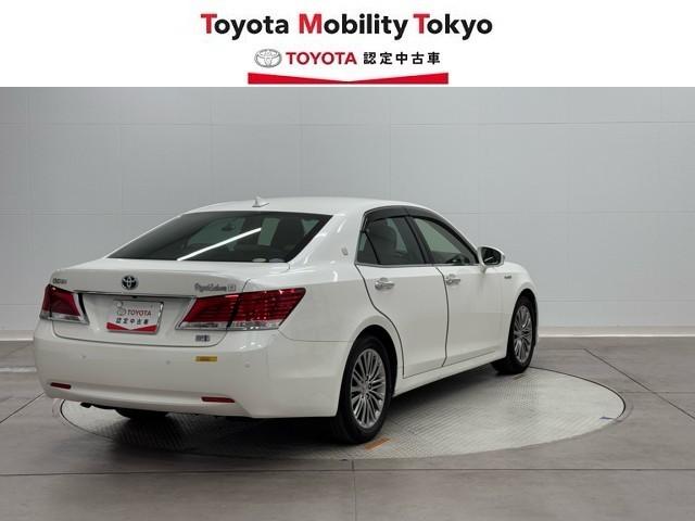 クラウンハイブリッド ロイヤルサルーンＧ　Ｂモニター　ＨＤＤナビゲーション　本革シート　オートエアコン　ナビＴＶ　電動シート　フルセグＴＶ　盗難防止システム　ＡＵＸ　ドラレコ　キーレス　パワーウィンドウ　アルミホイール　横滑り防止装置　ＥＴＣ（2枚目）