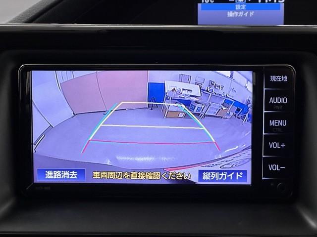 ノア Ｘ　ブレーキサポート　イモビライザー　アイドリングストッ　メンテナンスノート　ＡＵＸ　デュアルエアコン　ワンオーナー車　クルーズＣ　バックモニタ－　ＬＥＤランプ　スマートキ　オートエアコン　ＥＳＣ　３列（6枚目）