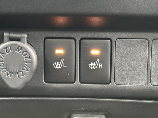 ルーミー カスタムＧ－Ｔ　助手席エアバック　両側オートスライドドア　スマートキープッシュスタート　ＴＶ　ＬＥＤライト　１オーナー　横滑り防止機能　クルコン　ＥＴＣ付　アルミホイール　キーレス　ドラレコ　セキュリティ　エアバッグ（14枚目）