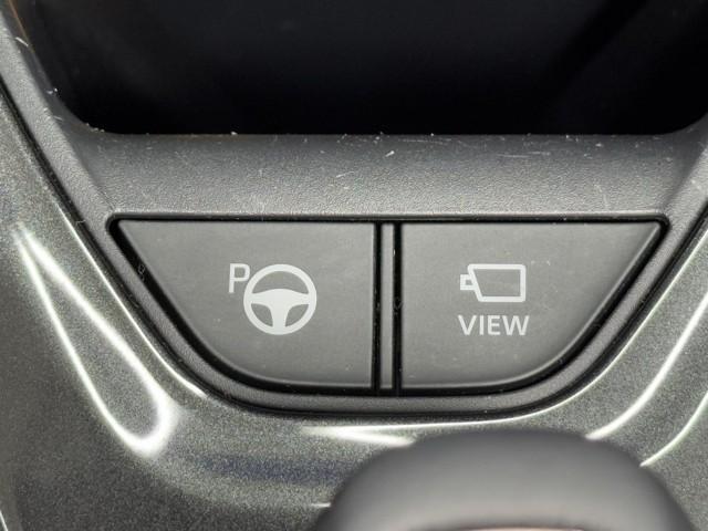 クラウンクロスオーバー Z インテリジェントクリアランスソナー ガラスルーフ ナビTV Pシート AC100V ドラレコ フルセグ キーレス フルオートエアコン オートクルーズコントロール ETC ミュージックプレイヤー接続可(12枚目)