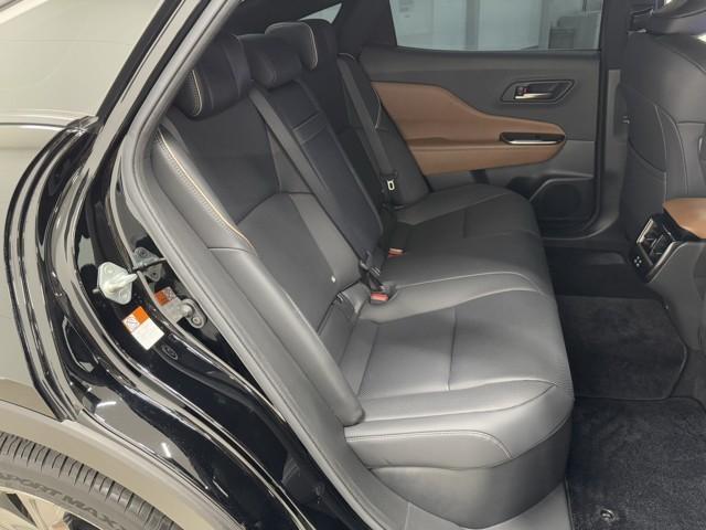 クラウンクロスオーバー Z インテリジェントクリアランスソナー ガラスルーフ ナビTV Pシート AC100V ドラレコ フルセグ キーレス フルオートエアコン オートクルーズコントロール ETC ミュージックプレイヤー接続可(17枚目)