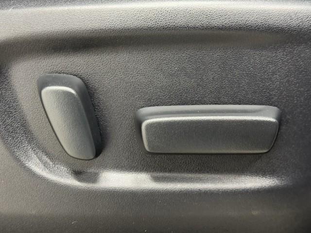 アルファード 2.5S Cパッケージ 両電動ドア Bモニタ 地デジ 定期点検記録簿 DVD再生可能 リアオートエアコン ナビテレビ 横滑り防止 クルコン AC100V電源 セキュリティ ETC車載器 LEDヘッドライト スマートキー 3列(17枚目)