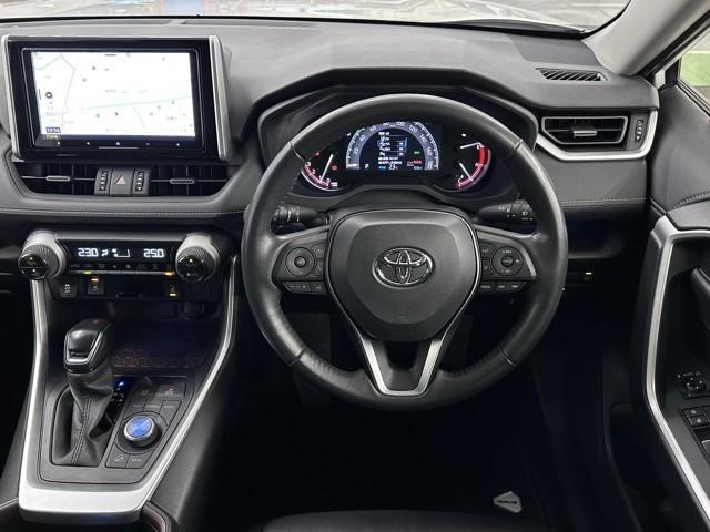 �V�b�N�ȐF�g���̉^�]�Ȏ���ł��ˁB��������Ƃ����f�U�C���ŏ�i�ȐF�g���ł��B���S�n�̗ǂ��^�]�ȁA���������Ă��郊���b�N�X�ł���f�U�C���������ł��ˁB