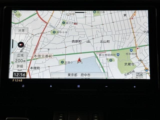 �i�r�Q�[�V�����t�ł��B�@�i�r������ƕ֗��A���N���N�����ł������܂��B�@�i�r���L��̂Ɩ����̂Ƃł͑傫�ȈႢ�ł��ˁB