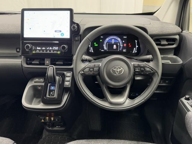 シエンタ ハイブリッドZ TSS ワンオーナ フルフラットシート エアバック アルミ キーレスエントリー ナビTV イモビライザー バックモニター LEDヘッドライト ETC車載器 横滑り防止 スマートキー オートエアコン(4枚目)