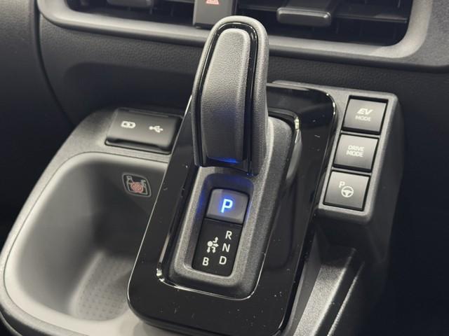 シエンタ ハイブリッドZ TSS ワンオーナ フルフラットシート エアバック アルミ キーレスエントリー ナビTV イモビライザー バックモニター LEDヘッドライト ETC車載器 横滑り防止 スマートキー オートエアコン(10枚目)