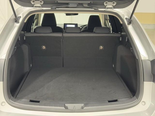 カローラツーリング G-X ドラレコ LEDヘッドライト TSS サイドエアバッグ オートクルーズコントロール 記録簿 オートエアコン スマートキー キーレス ETC ナビ 盗難防止装置 横滑り防止 ABS メモリーナビ(17枚目)