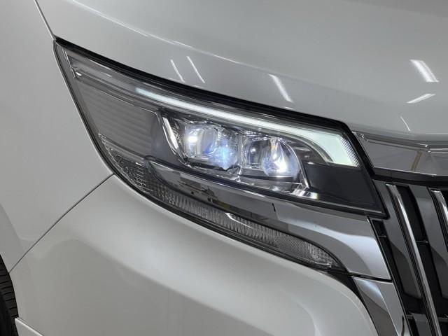 エスクァイア Ｇｉ　エアロ付き　両側Ｐドア　１オナ　スマートキーＰスタート　リアカメラ　ＡＵＸ　アイドリングＳＴＯＰ　ＥＴＣ車載器　オートエアコン　イモビライザー　オートクルーズコントロール　キーレス　ナビＴＶ　ＡＢＳ（19枚目）