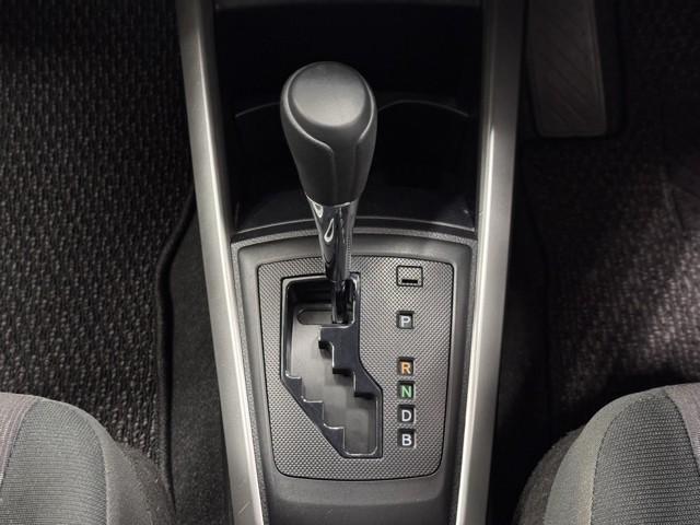 �e���݂₷���V�t�g�ł��B�@�⓹��M���̑������{�ł͑��삪�ȒP�ł����ł��B�@�V�t�g�`�F���W���₷�����ɍl�����Ĕz�u����Ă���̂ő��삵�Ղ��ł���B