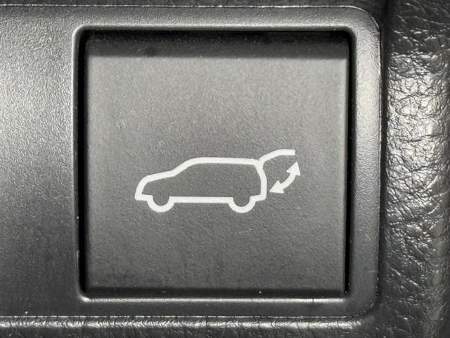 �d�����o�b�N�h�A�ł��B�@�ו����������܂܂ł��{�^����Ŏ����I�ɊJ���߂ł���̂ŕ֗��ł���B�@���ݍ��ݖh�~�@�\���t���Ă��܂��̂ł��q�l�̎��ו������ݍ��ނ̂�h���ł���܂���B