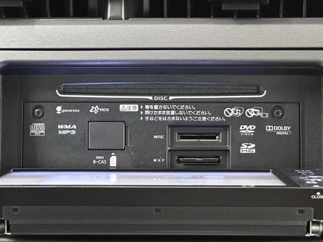 プリウス Ｓ　ＬＥＤエディション　ＡＵＸ端子　フルオートエアコン　ナビＴＶ　地デジＴＶ　スマートキープッシュスタート　ＡＷ　点検記録簿　パワーウィンドー　Ｂカメ　Ｗエアバッグ　イモビ　エアバック　サイドエアバック　キーレスエントリー（8枚目）