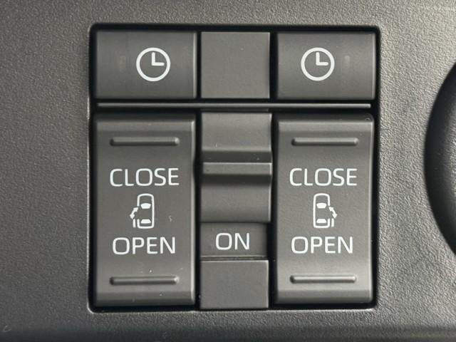 �p���[�X���C�h�h�A�����ŏ�~�胉�N���N�I�@�J���X�C�b�`��Ń����^�b�`�ł���B�@���q�l�₨�N���̕������S���Ă����ł��܂��B�@�⓹�ŊJ���d���Ȃ��Ă��܂����ɕ֗��ł���B