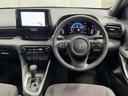 ヤリス Ｇ　点検記録簿　Ｂカメラ　エアコン　地デジ　レンタカーＵＰ車　スマートキー＆プッシュスタート　ドライブレコーダー　メモリーナビゲーション　イモビ　横滑り防止システム　クルーズＣ　ＡＢＳ　パワーウィンドウ（4枚目）