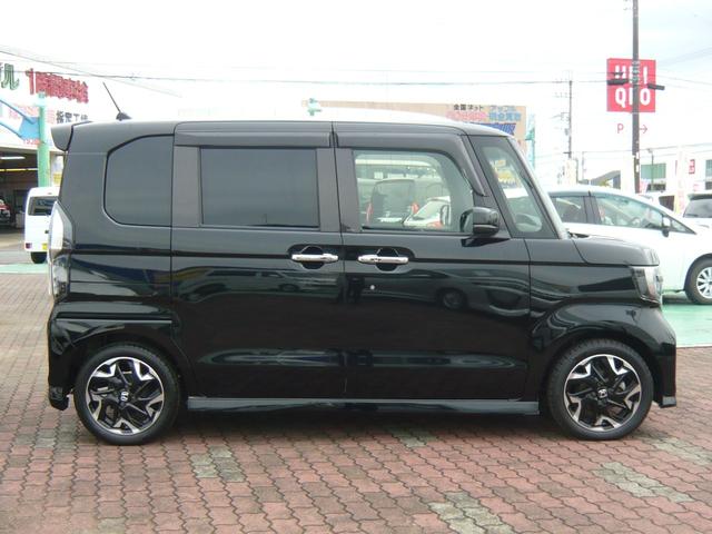 Ｎ－ＢＯＸカスタム Ｇ・Ｌターボホンダセンシング　衝突被害軽減ブレーキ　横滑り防止装置　ナビ　ワンセグＴＶ　バックカメラ　両側電動スライドドア　ＥＴＣ　クルーズコントロール　オートライト　スマートキー（18枚目）