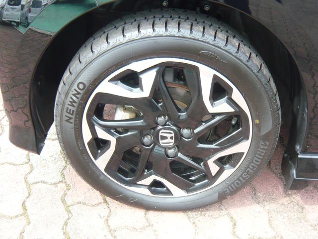 Ｎ－ＢＯＸカスタム Ｇ・Ｌターボホンダセンシング　衝突被害軽減ブレーキ　横滑り防止装置　ナビ　ワンセグＴＶ　バックカメラ　両側電動スライドドア　ＥＴＣ　クルーズコントロール　オートライト　スマートキー（25枚目）