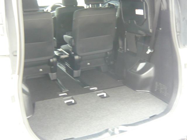 ヴォクシー ZS モデリスタエアロ 衝突被害軽減ブレーキ 車線逸脱防止装置 ナビ フルセグTV ブルートゥース 両側電動スライドドア クルーズコントロール ドライブレコーダー オートライト ETC(18枚目)