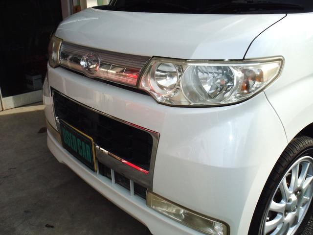 タント カスタムＲＳ　カスタムＲＳ　電動スライドドア　ナビ　ＴＶ　ＨＩＤ　スマートキー　電動格納ミラー　ベンチシート　ＣＶＴ　ＡＢＳ　ＣＤ　アルミホイール　エアコン　パワーステアリング　パワーウィンドウ　ＥＴＣ（5枚目）