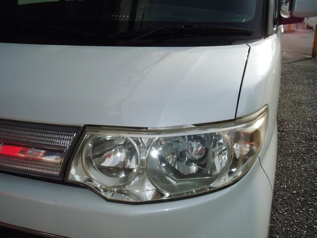 タント カスタムＲＳ　カスタムＲＳ　電動スライドドア　ナビ　ＴＶ　ＨＩＤ　スマートキー　電動格納ミラー　ベンチシート　ＣＶＴ　ＡＢＳ　ＣＤ　アルミホイール　エアコン　パワーステアリング　パワーウィンドウ　ＥＴＣ（6枚目）