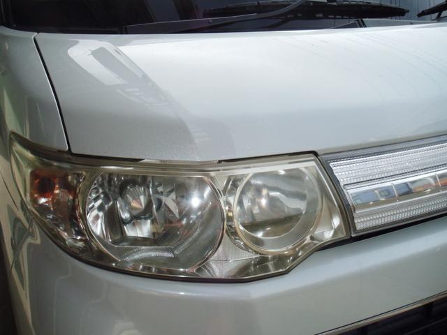 タント カスタムＲＳ　カスタムＲＳ　電動スライドドア　ナビ　ＴＶ　ＨＩＤ　スマートキー　電動格納ミラー　ベンチシート　ＣＶＴ　ＡＢＳ　ＣＤ　アルミホイール　エアコン　パワーステアリング　パワーウィンドウ　ＥＴＣ（7枚目）