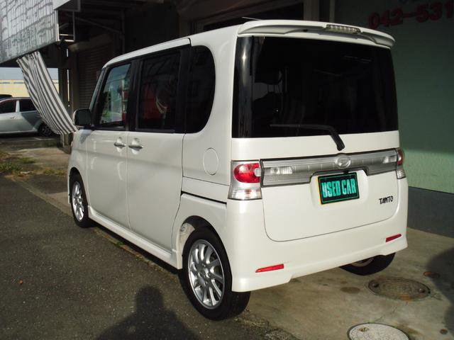 タント カスタムＲＳ　カスタムＲＳ　電動スライドドア　ナビ　ＴＶ　ＨＩＤ　スマートキー　電動格納ミラー　ベンチシート　ＣＶＴ　ＡＢＳ　ＣＤ　アルミホイール　エアコン　パワーステアリング　パワーウィンドウ　ＥＴＣ（11枚目）