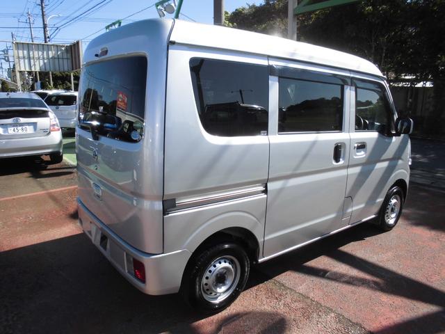 日産 ＮＶ１００クリッパーバン