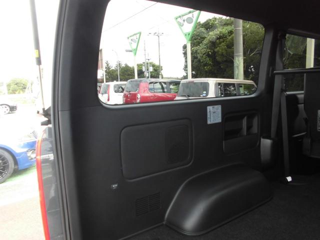 ハイエースバン スーパーGL ダークプライムII 1オーナー ナビフルセグ地デジ ミラー内臓Bカメラ ETC ドラレコ 純OPアルミ 両側パワーSドア LEDヘッドライト TVジャンプキット スマートキー 100v電源 WエアB 衝突被害軽減システム(37枚目)