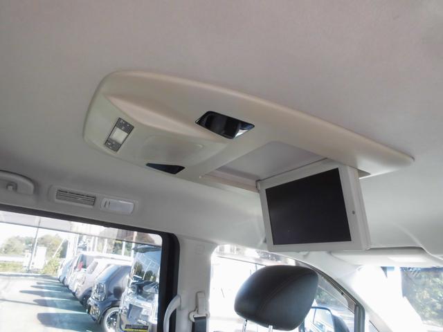 エルグランド ２５０ハイウェイスター　切替式４ＷＤ　７人乗り　純正ナビ　全方位アラウンドビューカメラ　純天井モニター　左右パワースライドドア　ＥＴＣ　ＨＩＤ　スマートキー　専用コンビレザー風シート　タイヤ４本新品（24枚目）