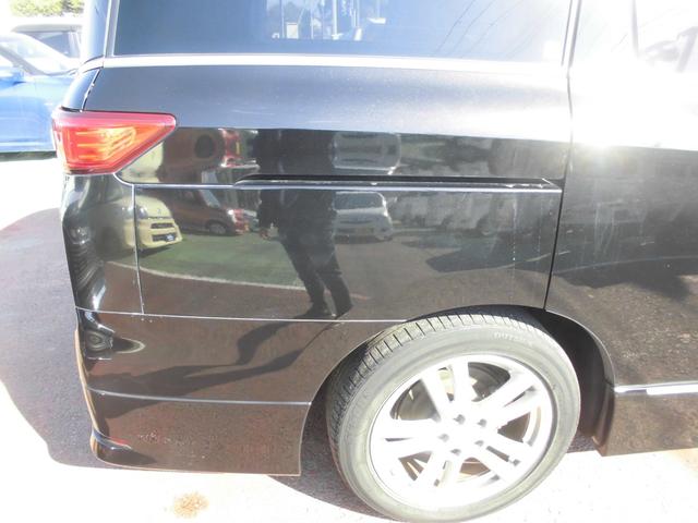 エルグランド ２５０ハイウェイスター　切替式４ＷＤ　７人乗り　純正ナビ　全方位アラウンドビューカメラ　純天井モニター　左右パワースライドドア　ＥＴＣ　ＨＩＤ　スマートキー　専用コンビレザー風シート　タイヤ４本新品（64枚目）