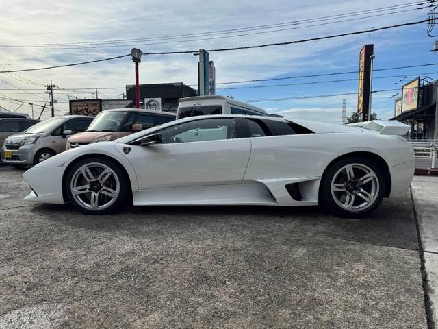 LAMBORGHINI MURCIELAGO LP640