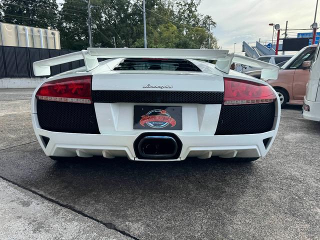 LAMBORGHINI MURCIELAGO LP640