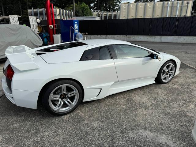 LAMBORGHINI MURCIELAGO LP640