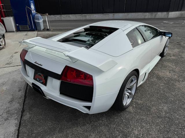 LAMBORGHINI MURCIELAGO LP640