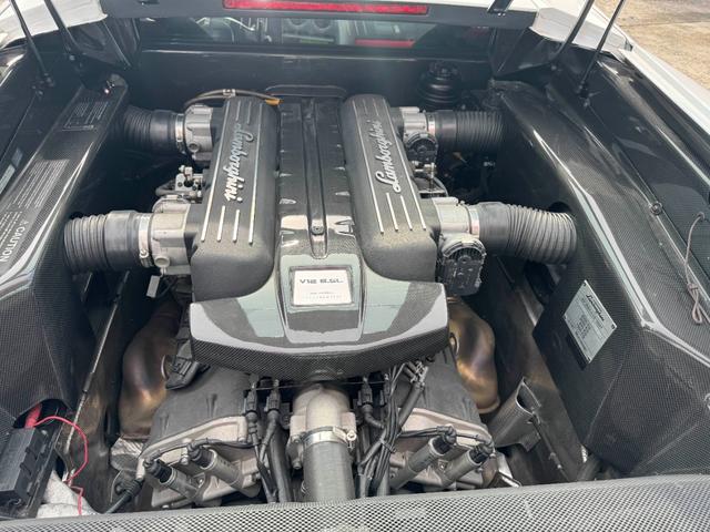 LAMBORGHINI MURCIELAGO LP640