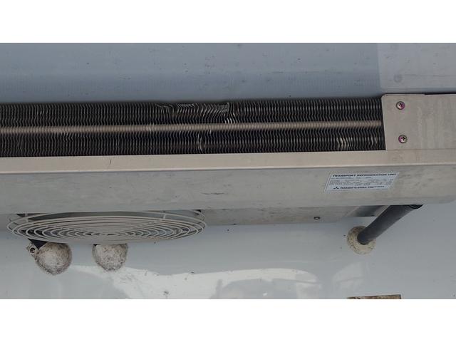 ＮＴ１００クリッパートラック 　冷蔵冷凍車　－５℃設定　マニュアル５速　エアコン　パワステ（19枚目）