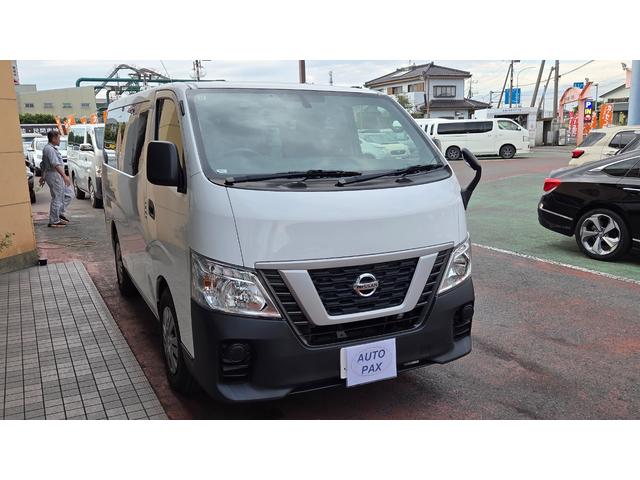 NV350キャラバンワゴン DX 10人乗り ガソリン車 ナビ バックカメラ スペアキー有り ETC Wエアコン(5枚目)