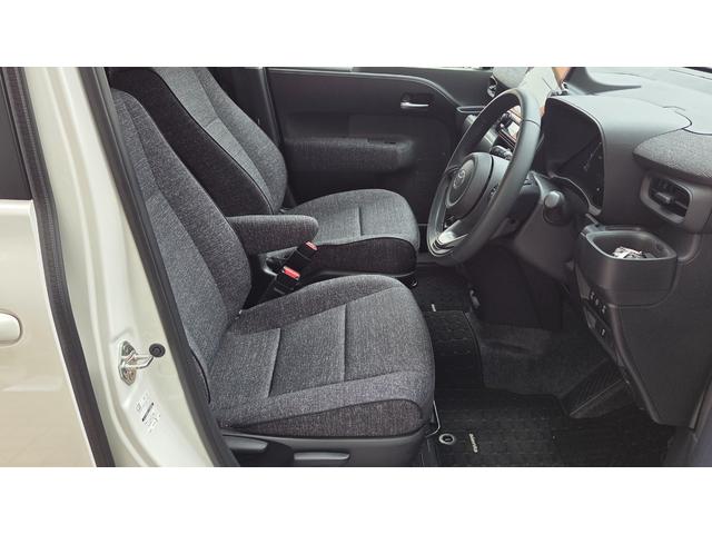 シエンタ ハイブリッドＺ　５人乗り　ハイブリッド　モデリスタエアロ　純正ナビＴＶ　バックカメラ　両側電動ＳＤ　純正ドラレコ　ＢＳＭ　オートハイビーム　セーフティーセンス　アダプティブクルーズコントロール　アンドロイドオート対応（12枚目）