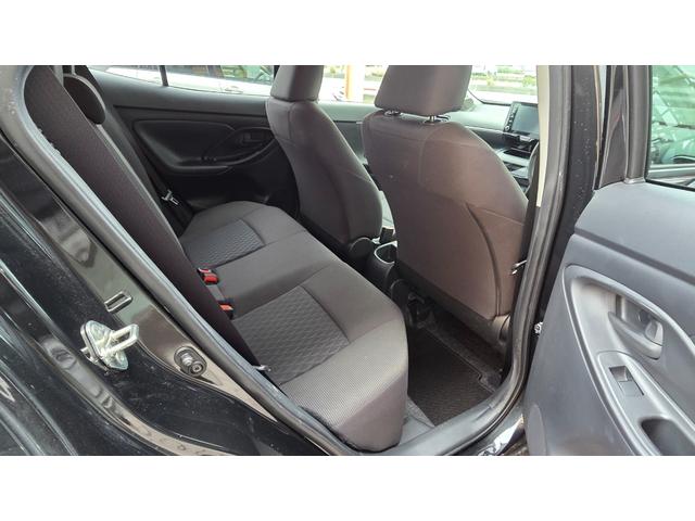 ヤリスクロス Ｇ　純正ナビ　バックカメラ　ドライブレコーダー　ＬＥＤヘッドライト　オートハイビーム　トヨタセーフティーセンス　レーンキープアシスト　アダプティブクルーズコントロール　アンドロイドオート対応（12枚目）